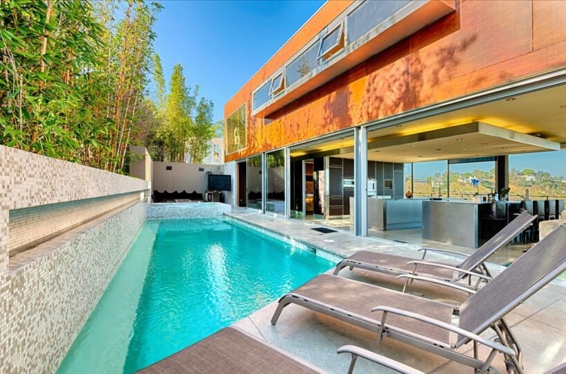 114575 california modernbluejayestate 01 2